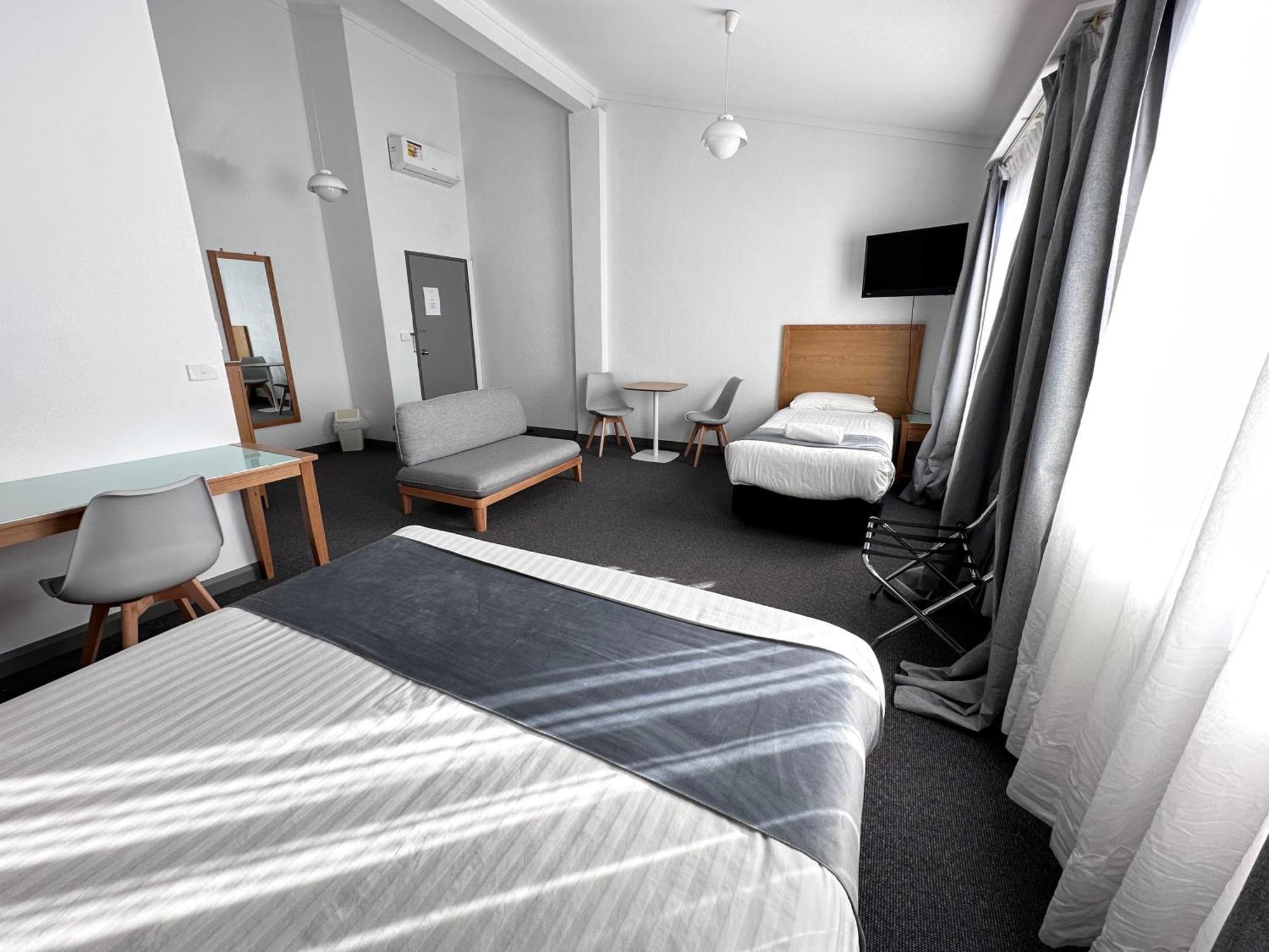 Spa Village Travel Inn Moree Exterior photo